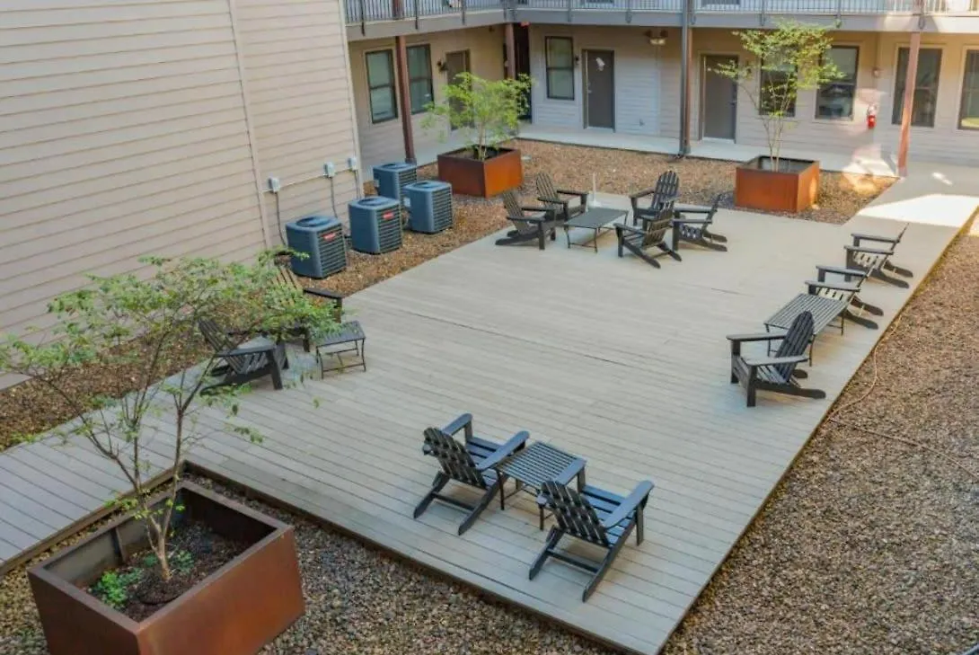 Cozysuites Music Row Spacious 2Br W Free Parking01 Nashville Apartman