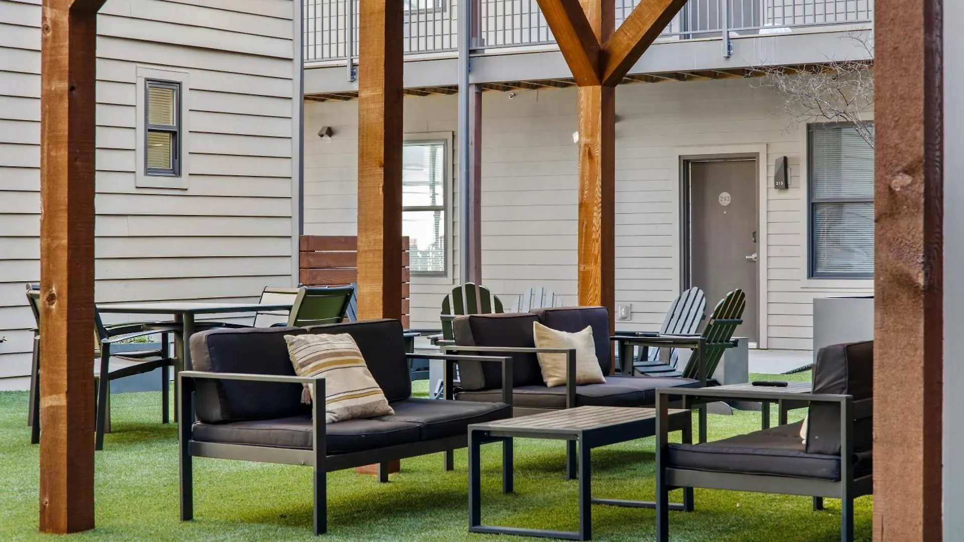Cozysuites Music Row Spacious 2Br W Free Parking01 Nashville Amerikai Egyesült Államok